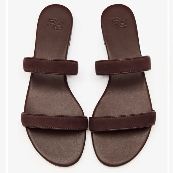Reformation Lenora Flat Sandal Espresso Leather Suede - Picture 3 of 10